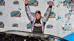 Chad Simpson Superb, Wins Friday at Knoxville Nationals