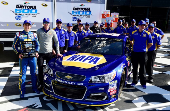 DAYTONA BEACH, FL - FEBRUARY 14:  Chase Elliott, driver of the #24 NAPA Auto Parts Chevrolet, and his crew members pose in Victory Lane after winning the pole award during qualifying for the NASCAR Sprint Cup Series Daytona 500 at Daytona International Speedway on February 14, 2016 in Daytona Beach, Florida.  (Photo by Jared C. Tilton/Getty Images)
