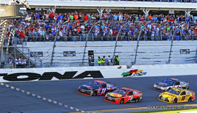 NSCS Daytona 500-11-Denny Hamlin gets checker over 78-Martin Truex Jr.-45634