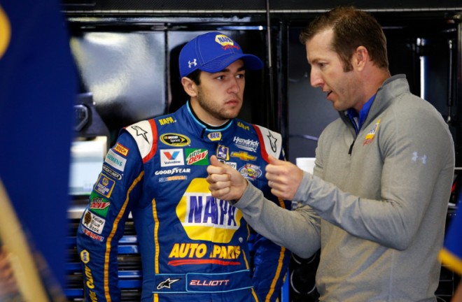 LONG POND, PA - JUNE 03: Chase Elliott, driver of the #24 NAPA Auto Parts Chevrolet, talks with crew chief Alan Gustafson during practice for the NASCAR Sprint Cup Series Axalta "We Paint Winners" 400 at Pocono Raceway on June 3, 2016 in Long Pond, Pennsylvania. (Photo by Todd Warshaw/Getty Images)