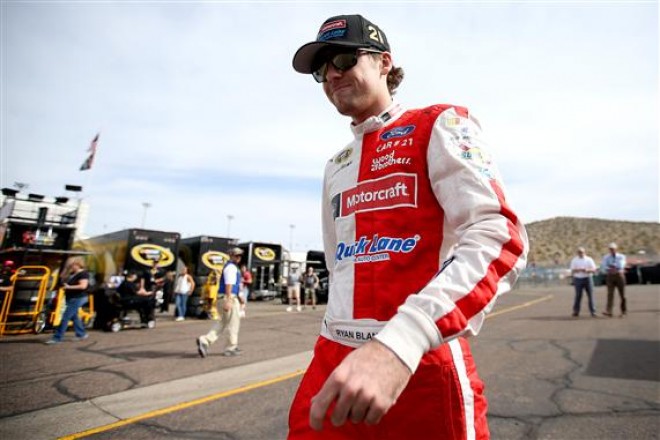 during practice for the NASCAR Sprint Cup Series Good Sam 500 at Phoenix International Raceway on March 11, 2016 in Avondale, Arizona.