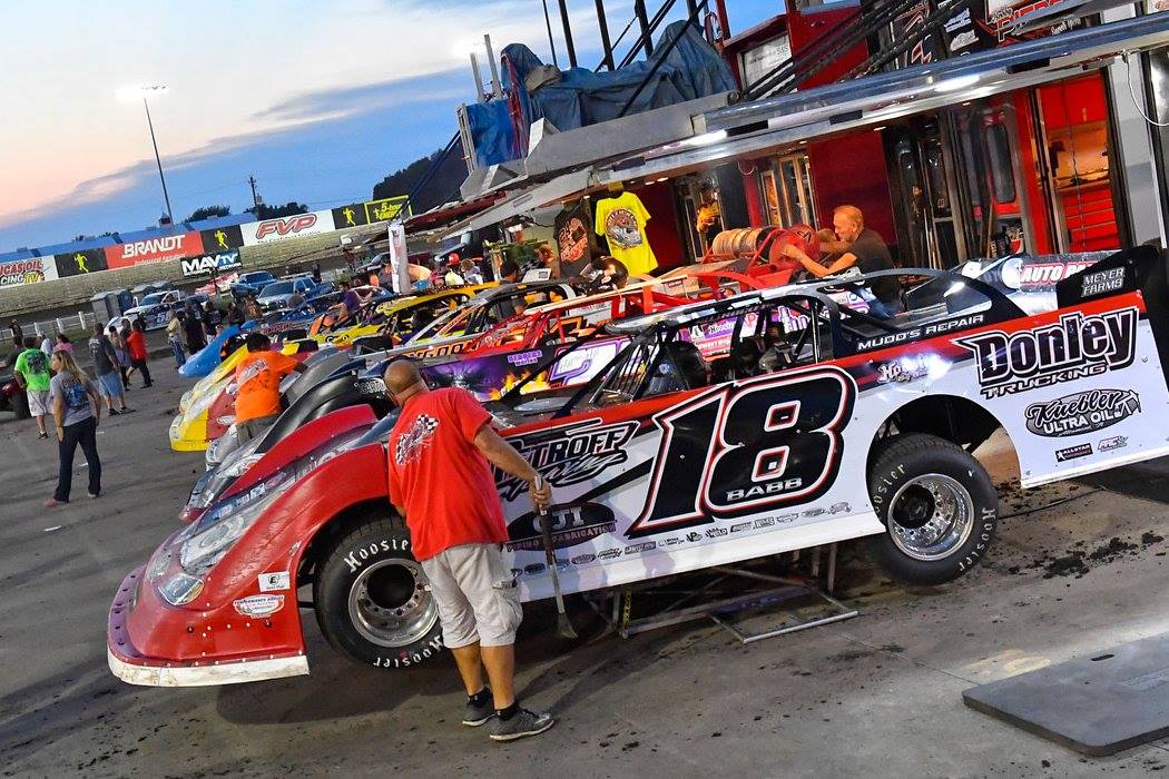 Watch Knoxville Nationals Prelims LIVE on Racers Guide