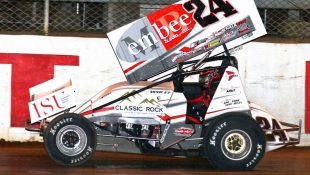 Wolfe Rolls Over To Port Royal Victory