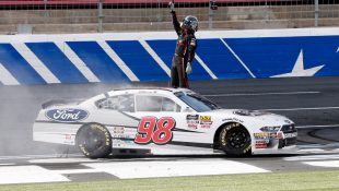 Briscoe gets first Xfinity win in inaugural Charlotte Road Course race