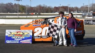 DA’S AUTO BODY & REPAIR RETURNS AS TITLE SPONSOR OF BRIDGEPORT ROOKIE CLASS