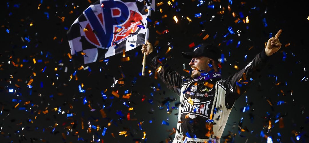 Wild Ending to World Finals Opener Swings in Favor of Shark Racing’s Logan Schuchart