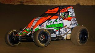 PERRIS ELUSIVE NO MORE FOR BACON AT OVAL NATS NIGHT #1